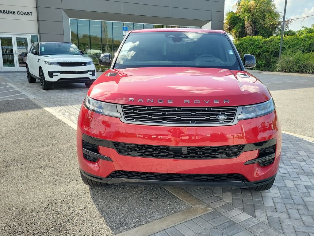 New 2027 Firenze Red Land Rover SE image 8