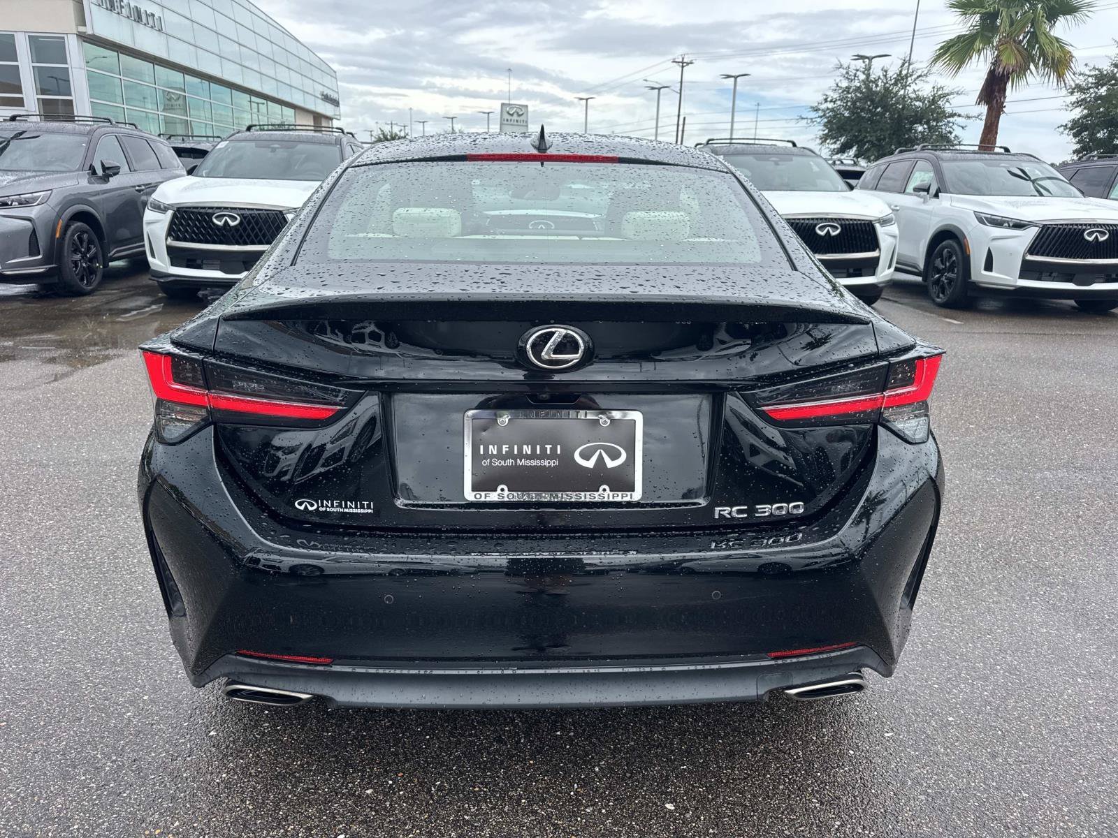 Used 2022 Black Lexus 300 image 7
