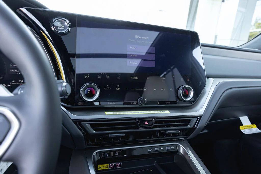 2026 Lexus TX Premium - Photo 17