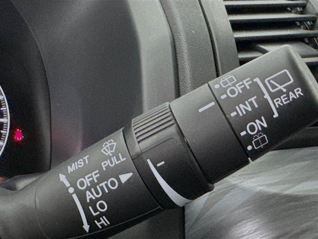 2026 Honda Odyssey Elite - Photo 16