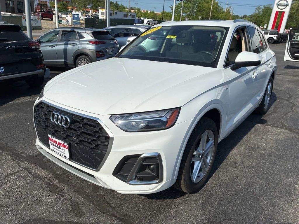 Used 2023 White Audi 55 Premium image 3