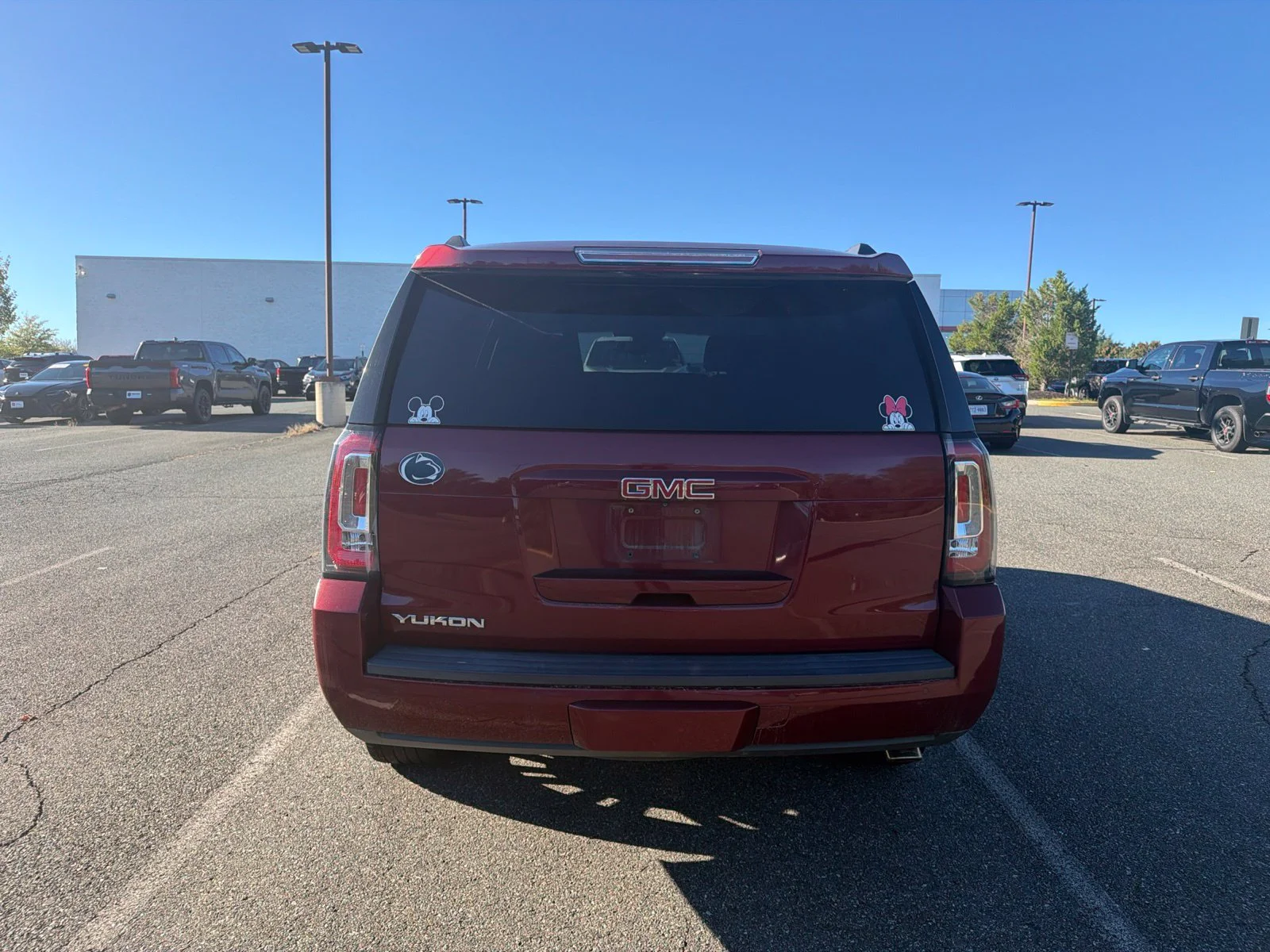 Used 2017 Red GMC SLT image 4