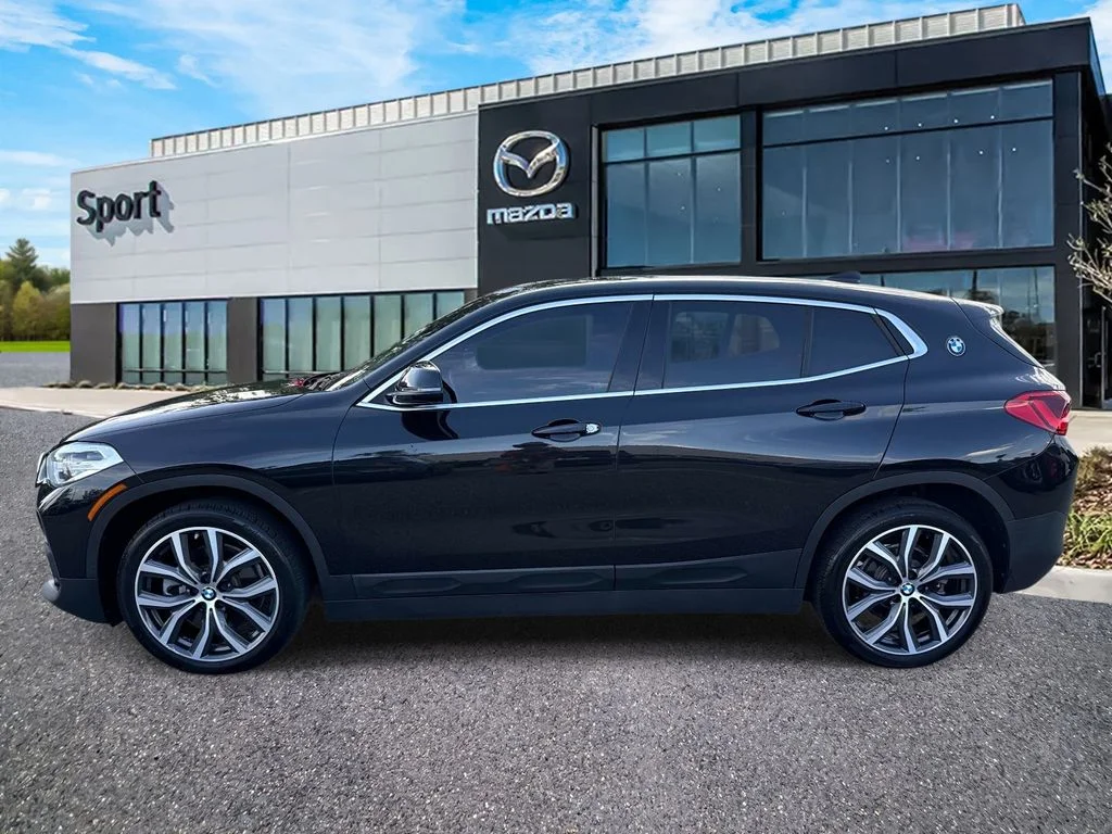 Used 2019 Black BMW sDrive28i image 7