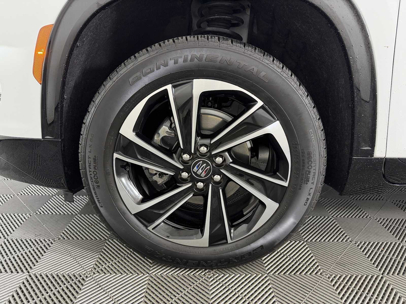 2026 Buick Enclave Sport Touring - Photo 9