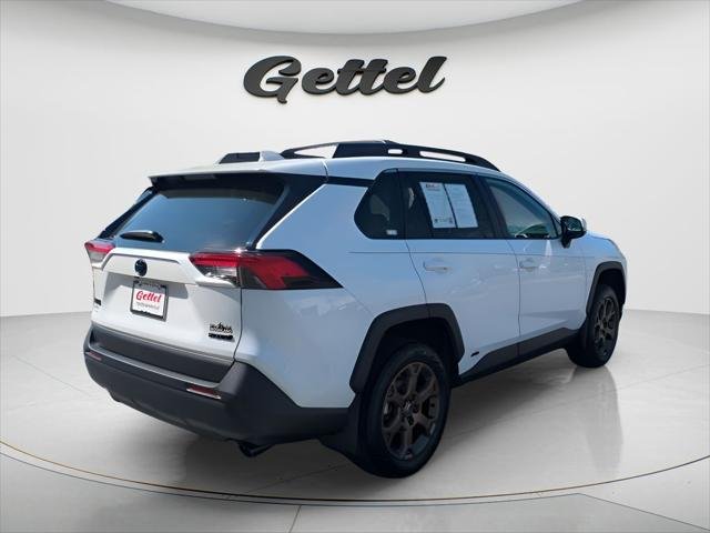 Certified Used 2023 ICE CAP Toyota  image 5