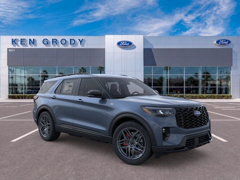 2026 Ford Explorer ST-LINE RWD's photo