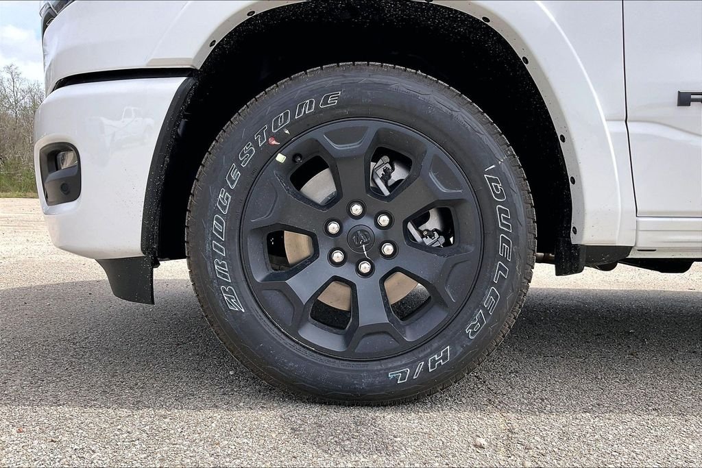 New 2026 Ram 1500 Big Horn/Lone Star 4D Crew Cab