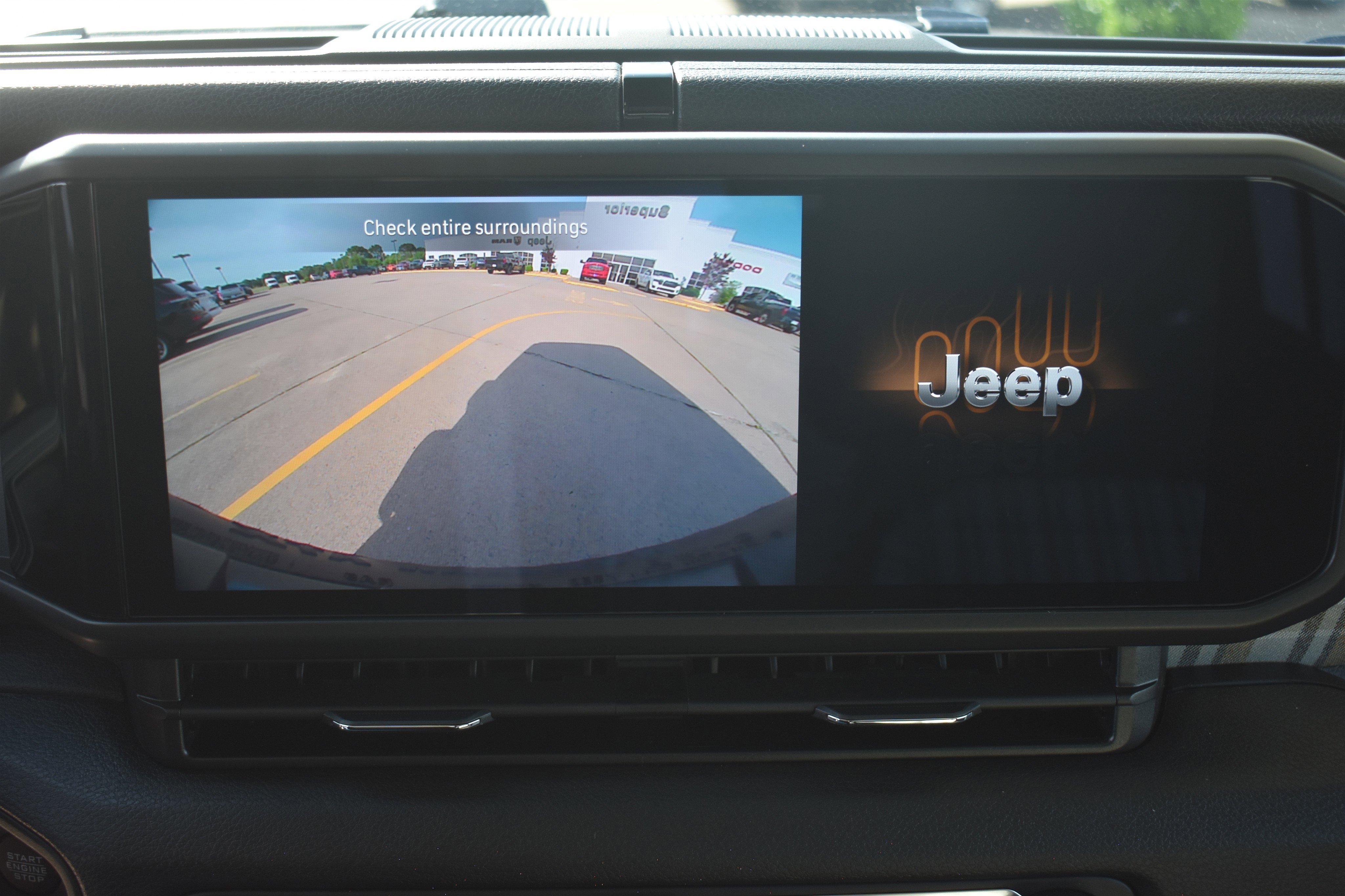 New 2026 Black Clear-Coat Exterior Paint Jeep 85th Anniversary image 24