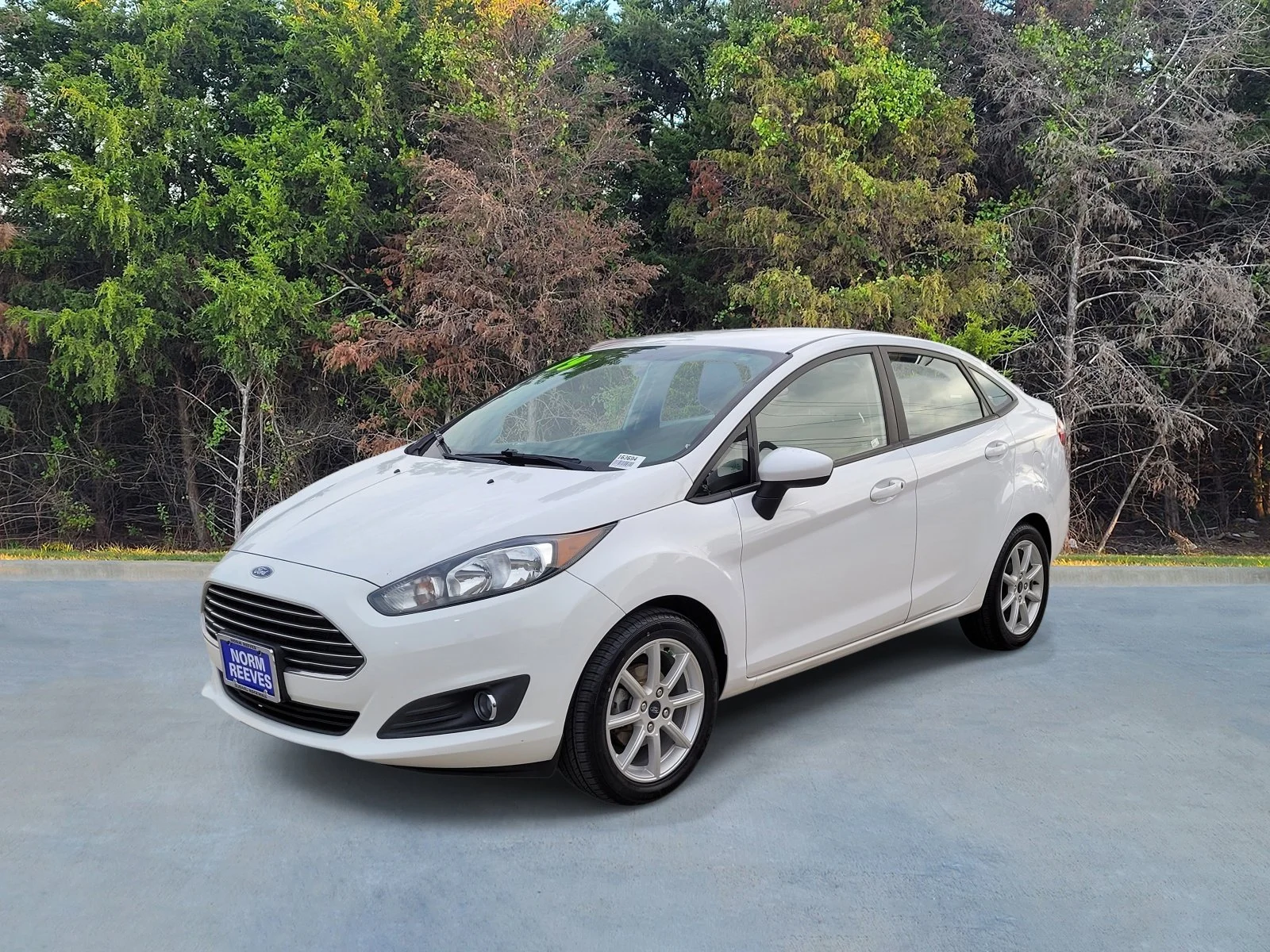 2019 Ford Fiesta SE Sedan's photo