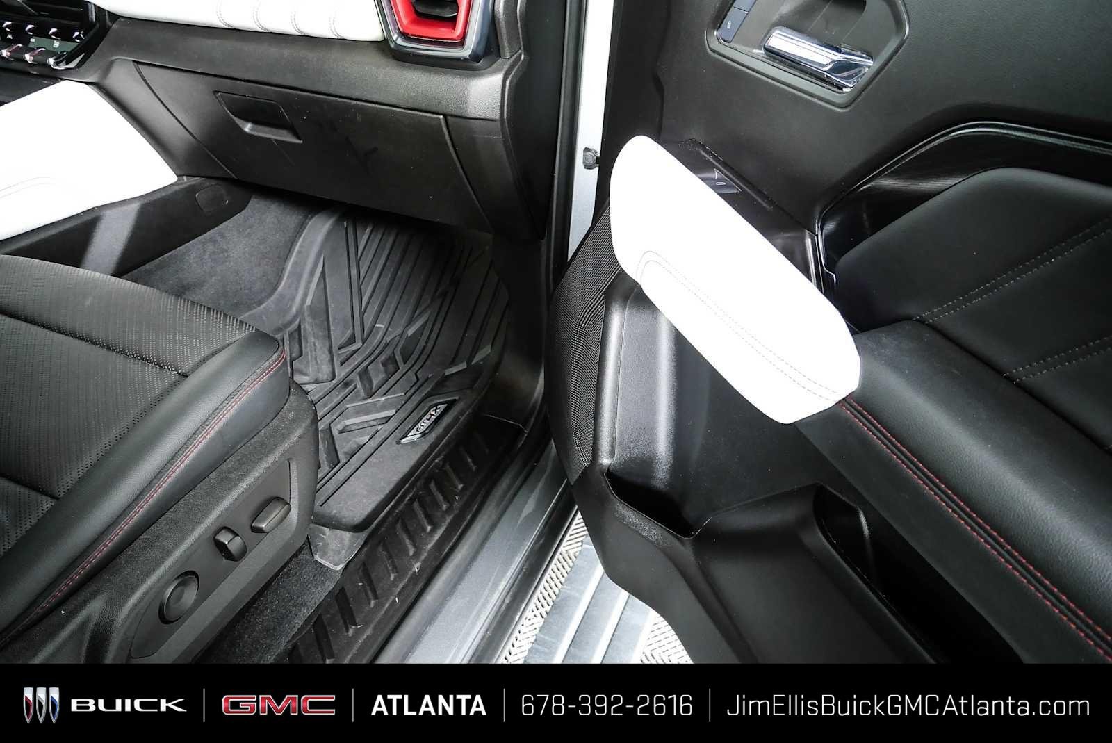 2024 GMC Canyon