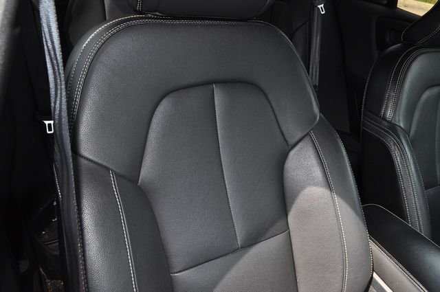 Used 2019 Silver Volvo Momentum image 21
