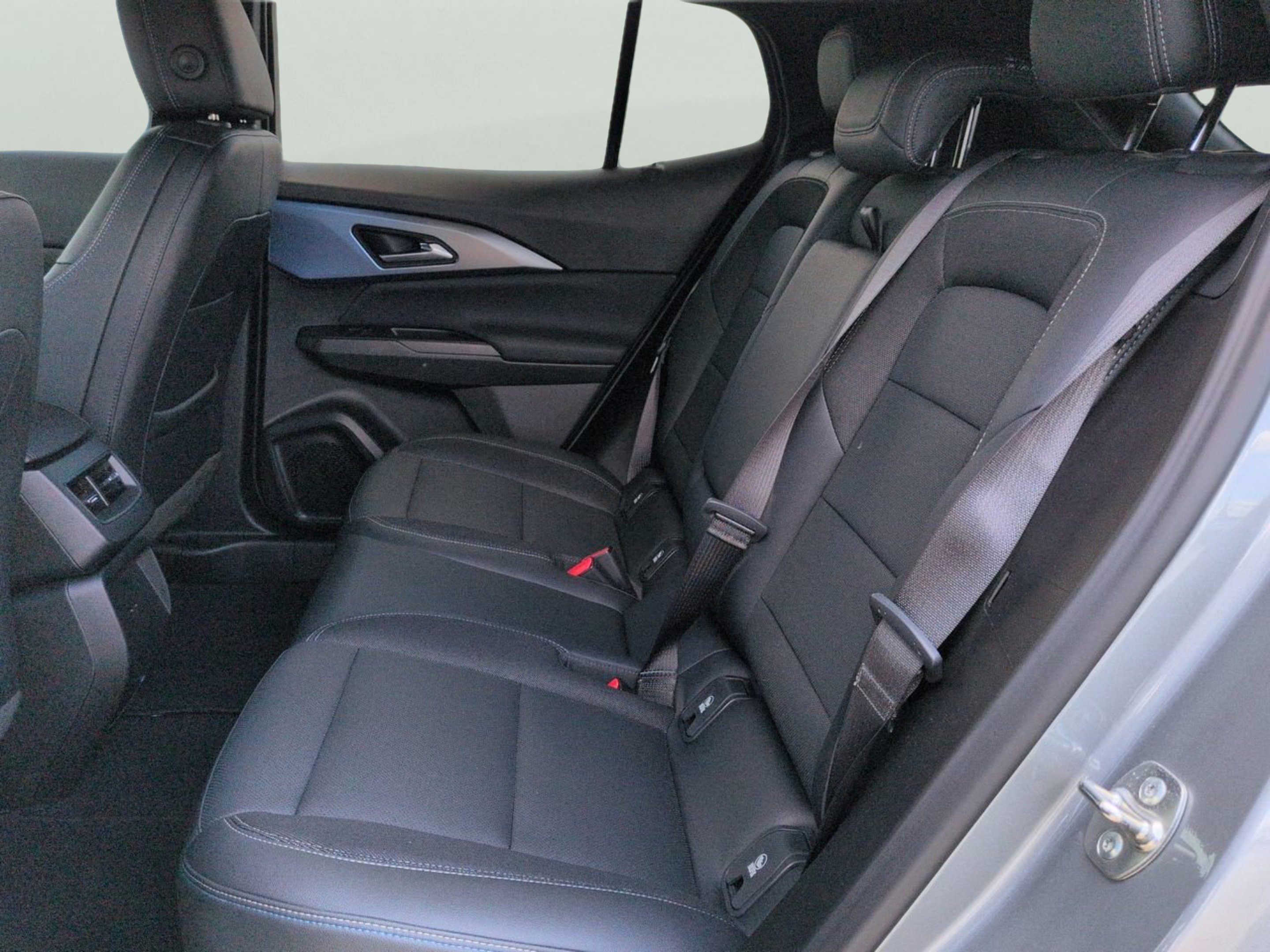 Used 2024 Sterling Gray Metallic Chevrolet LT image 16