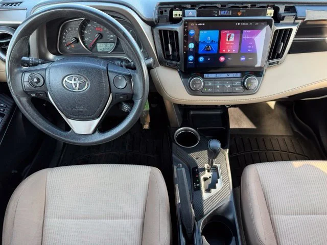 Used 2013 Spruce Mica Toyota XLE image 3