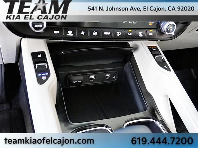Certified Used 2024 White Kia EX FWD image 30