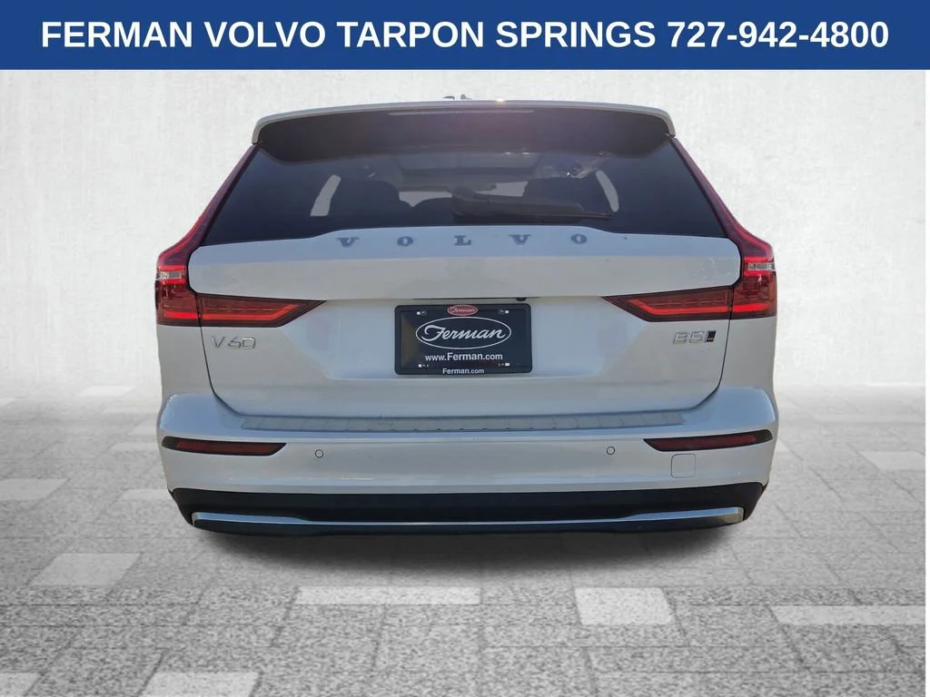 2026 Volvo V60 Cross Country Plus - Photo 8