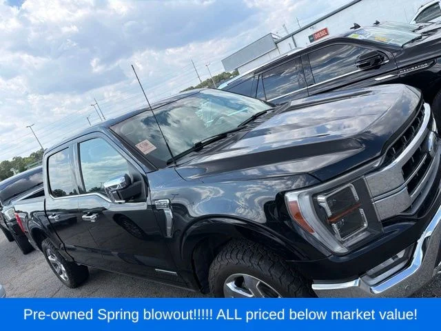Used 2023 Black Ford Lariat image 8