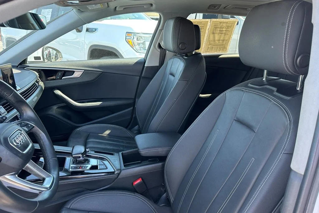 Used 2021 White Audi 45 Premium Plus image 23