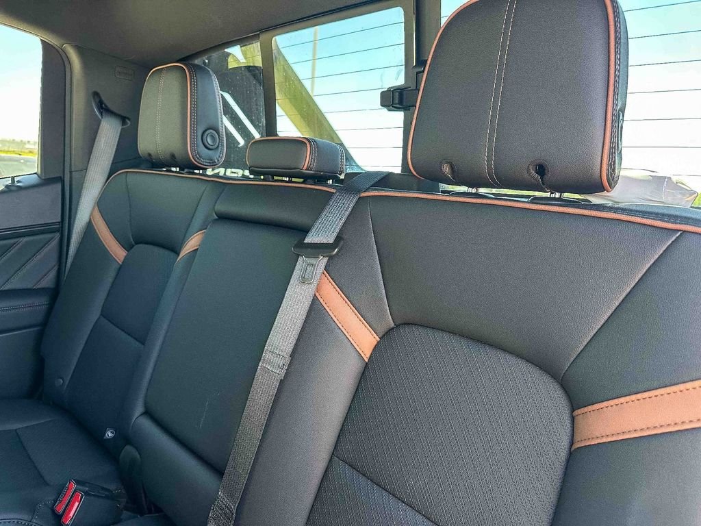Used 2025 Black GMC AT4 image 19