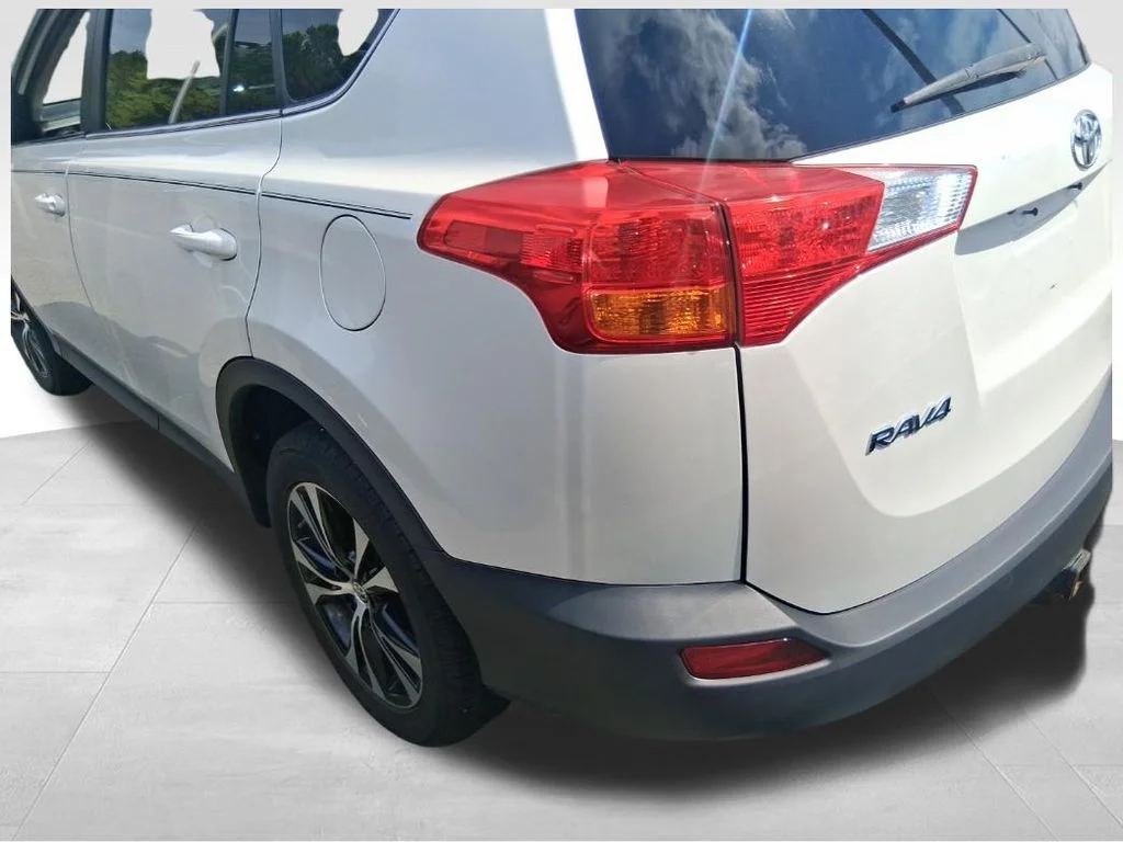 Used 2015 White Toyota Limited image 4