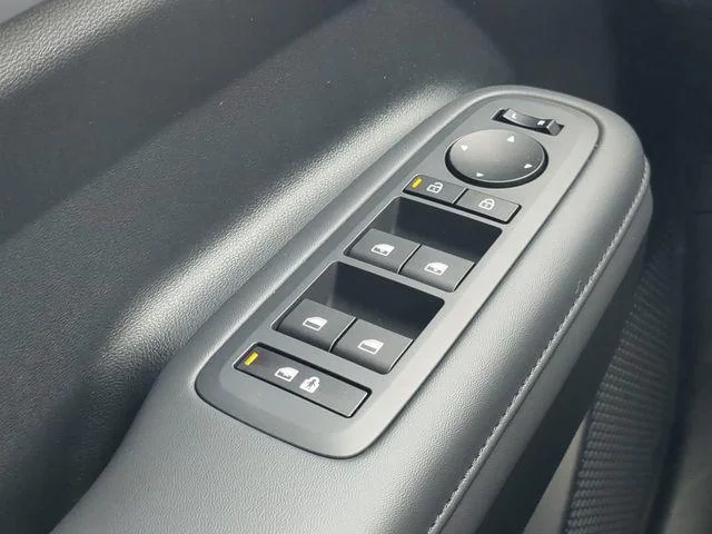 2025 Hyundai Santa Fe SEL - Photo 22