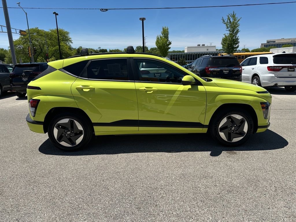Used 2024 Yellow Hyundai SEL image 6