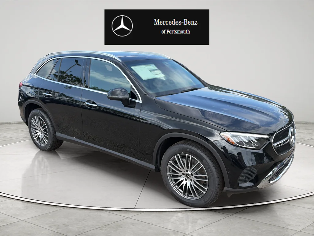 New 2026 Black Mercedes-Benz GLC 300 image 7