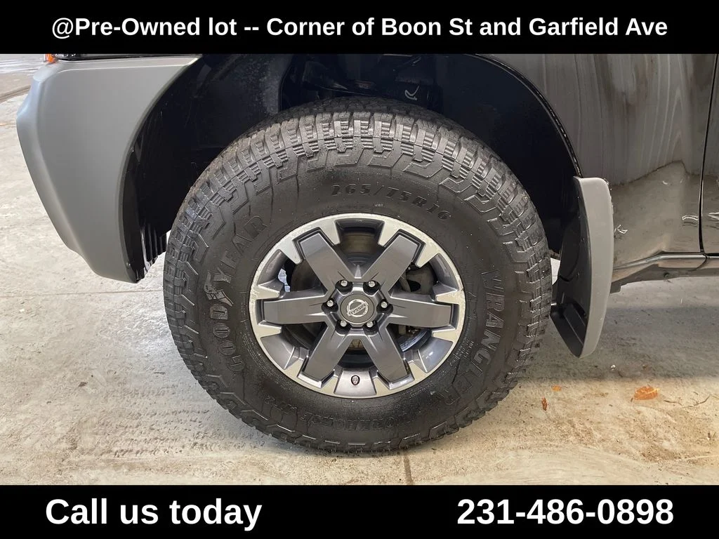 Used 2015 Black Nissan PRO-4X image 16
