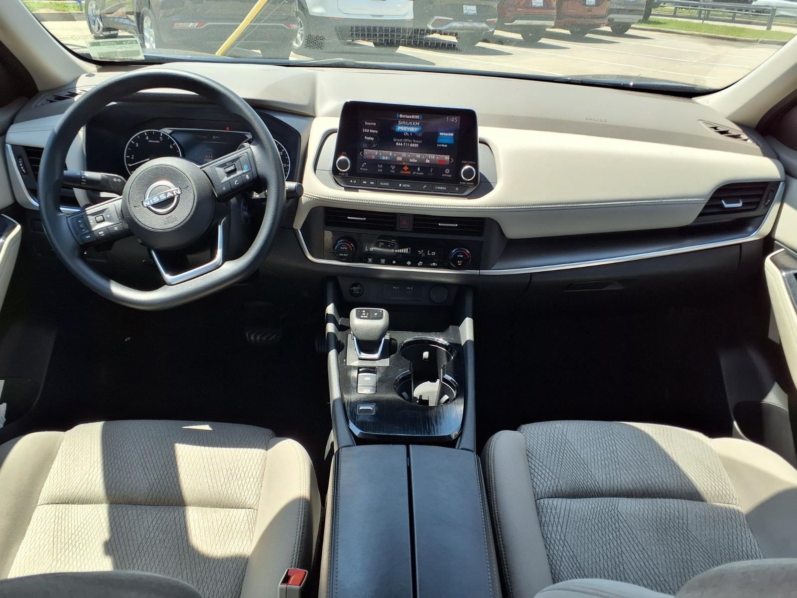 2024 Nissan Rogue SV Black at Robbins Nissan