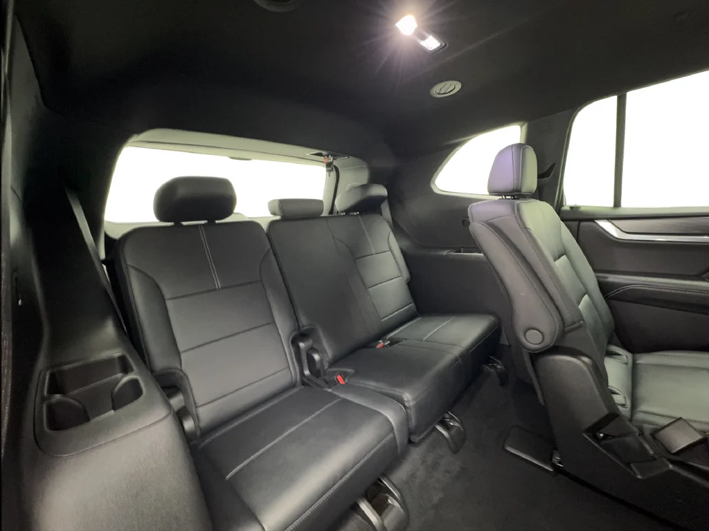 Used 2026 White GMC Elevation image 33