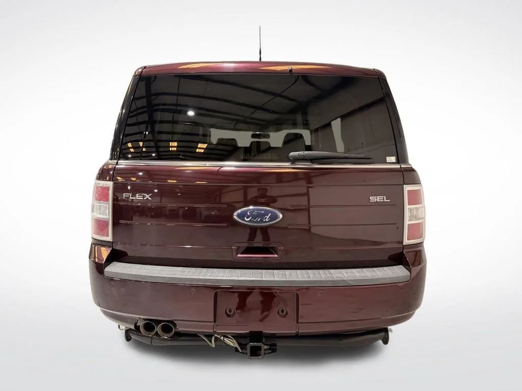 Used 2011 Red Ford SEL image 7