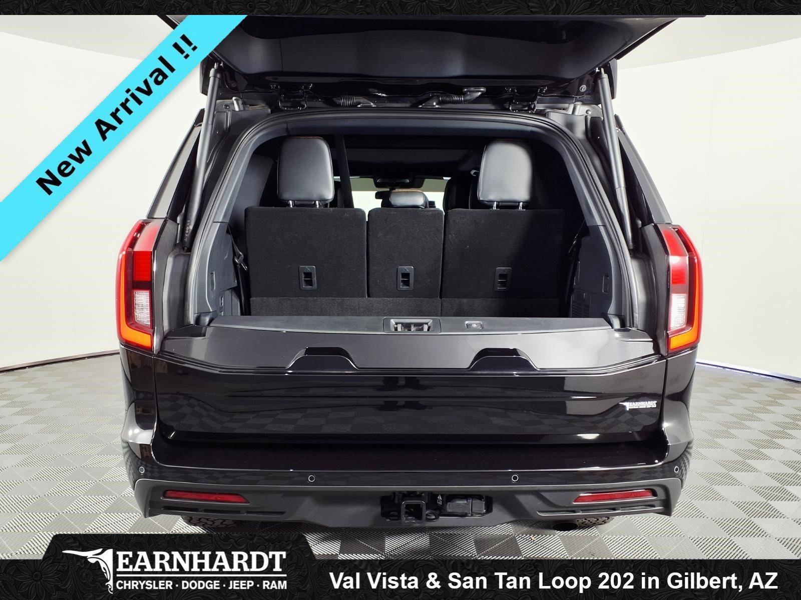 Used 2026  Ford Tremor image 8