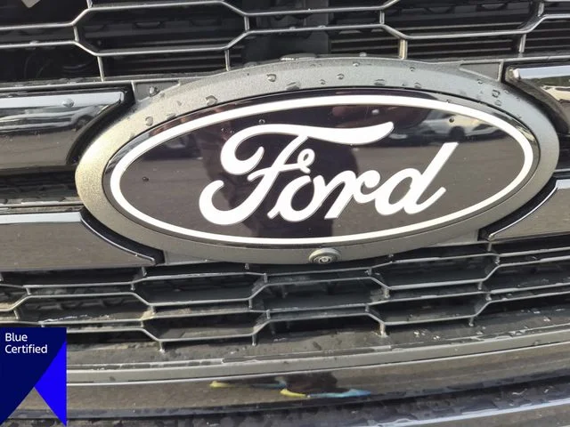 Used 2025 Blue Ford Lariat image 37