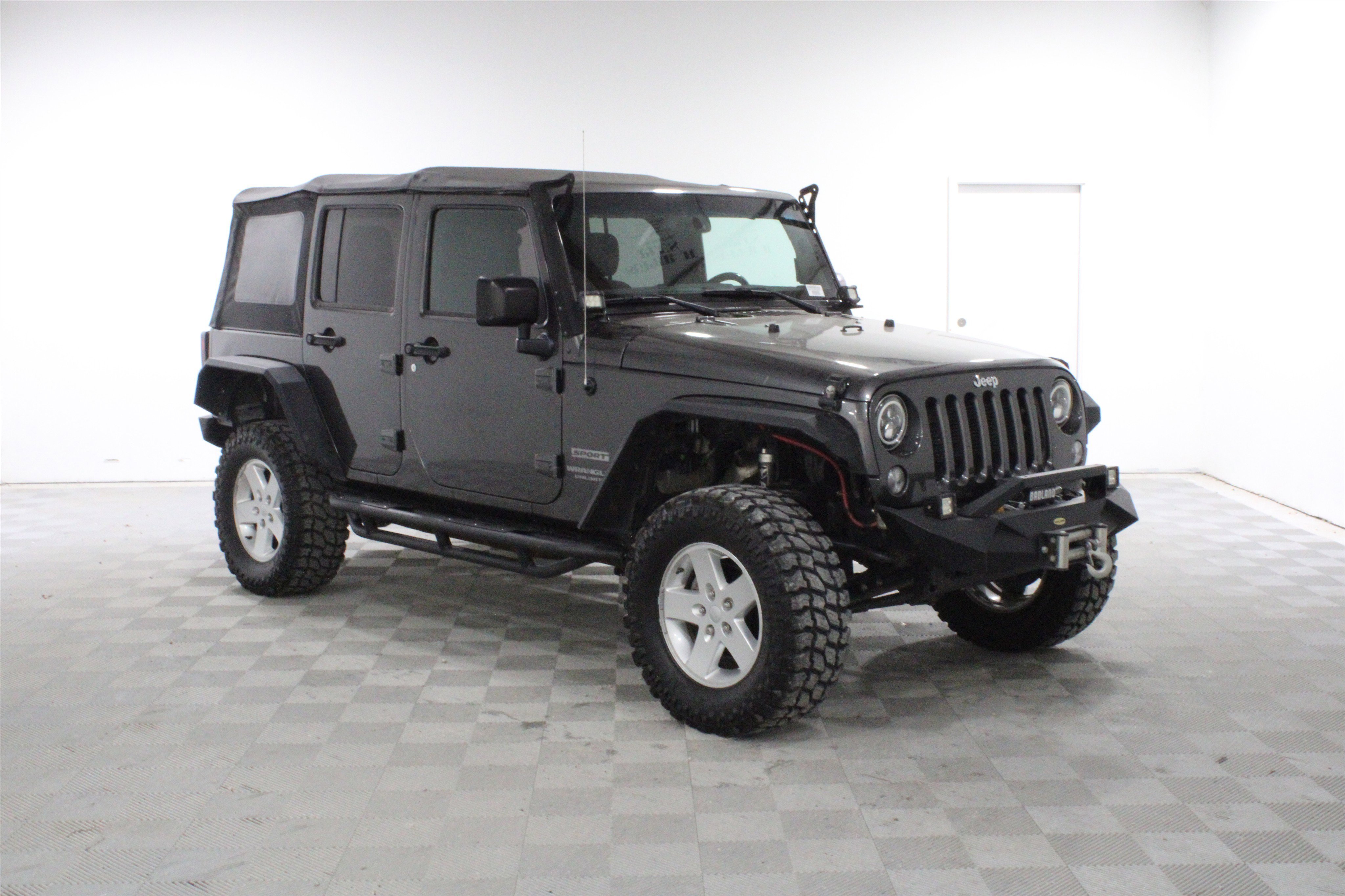 2017 Jeep Wrangler Sport S's photo