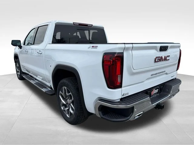 2026 GMC Sierra 1500 SLT - Photo 5
