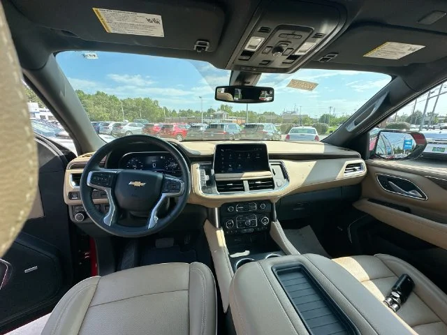 Used 2022 Red Chevrolet Premier image 31