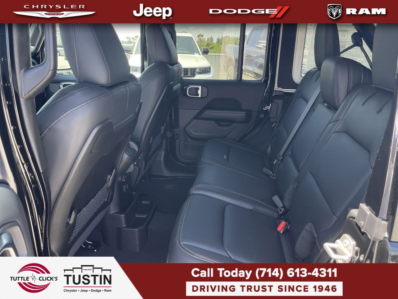New 2026 Black Clear-Coat Exterior Paint Jeep Sahara image 18