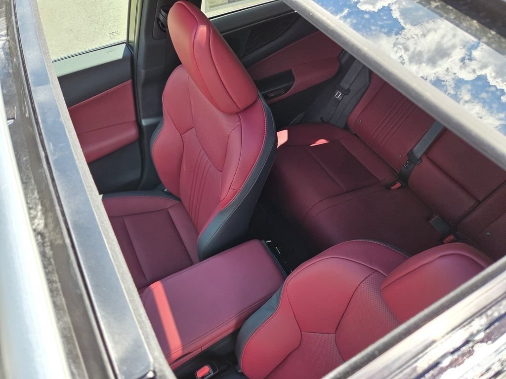 New 2026 Atomic Silver Lexus PREMIUM image 9