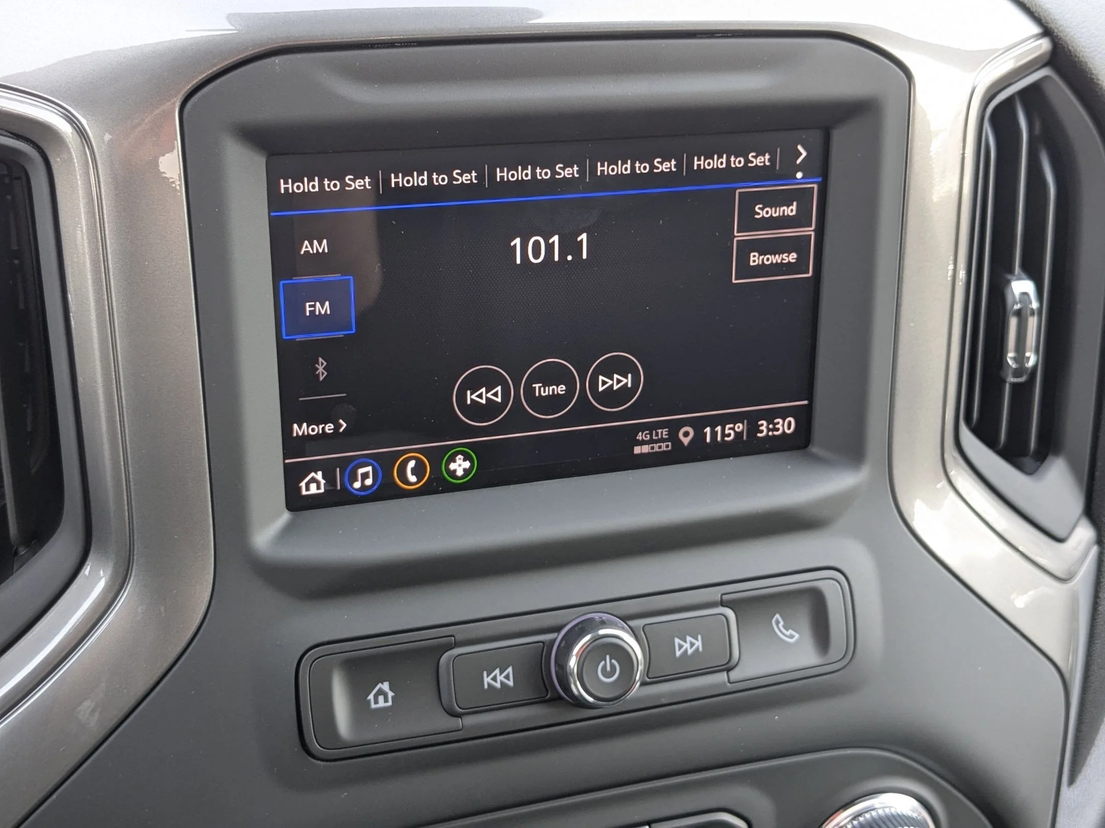 2026 GMC Sierra 1500 Pro - Photo 9