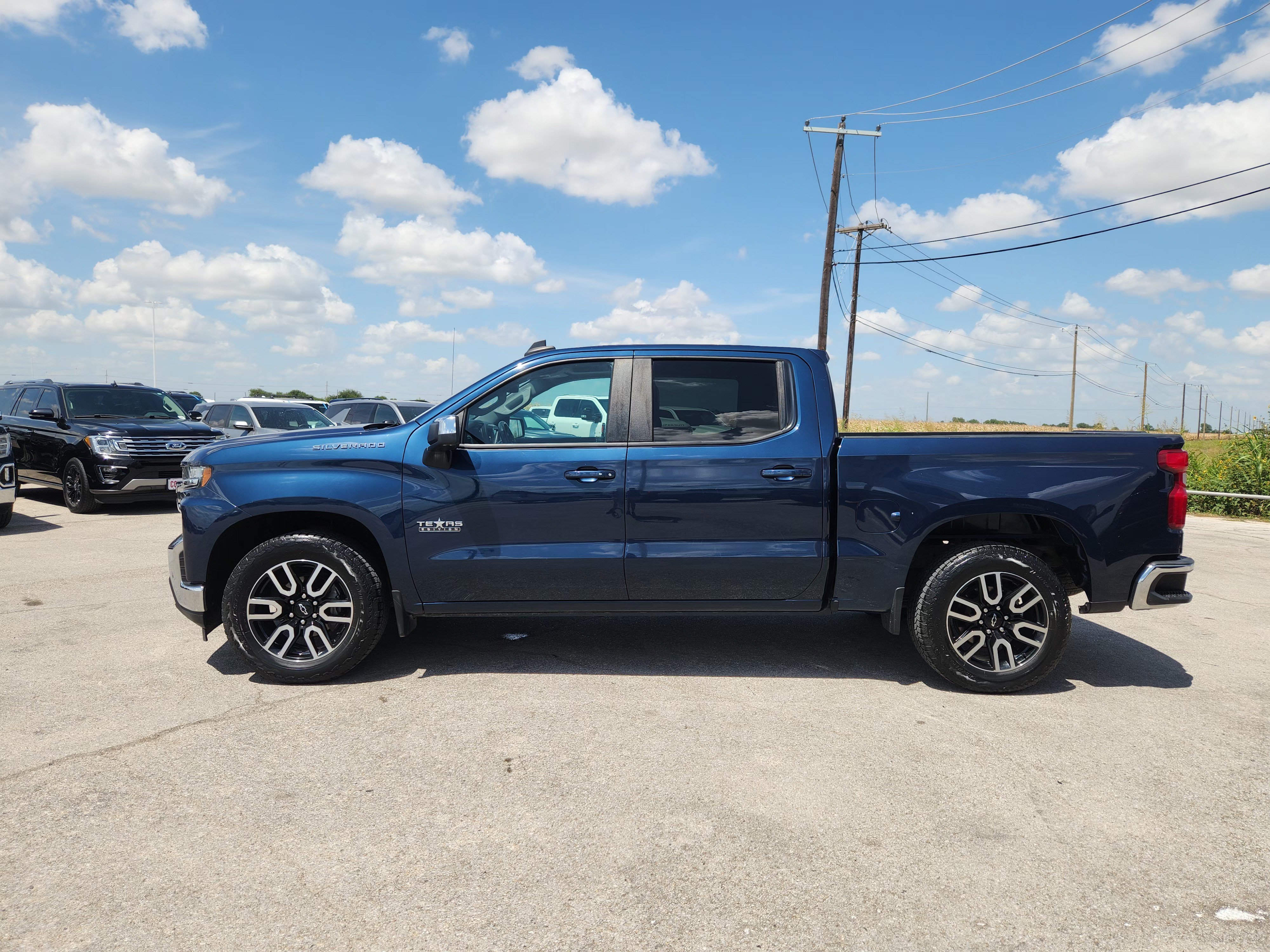 Used 2020 NORTHSKY BLUE METALLIC Chevrolet LT image 4