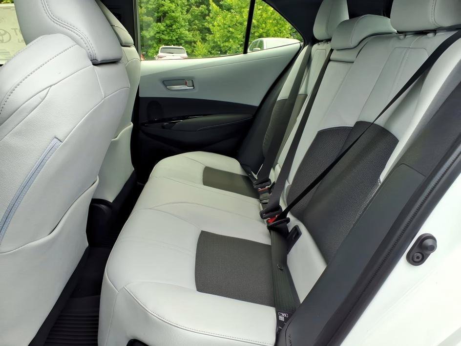 New 2026 Wind Chill Pearl Toyota XSE image 6
