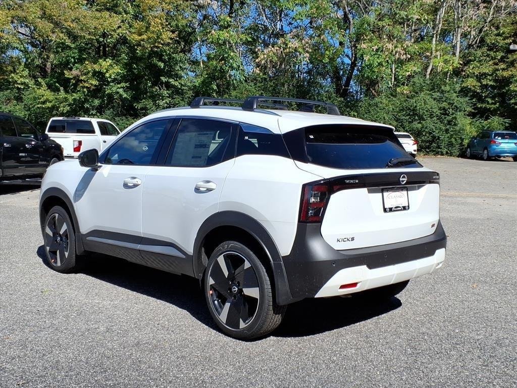 New 2026 Aspen White TriCoat Nissan SR image 6