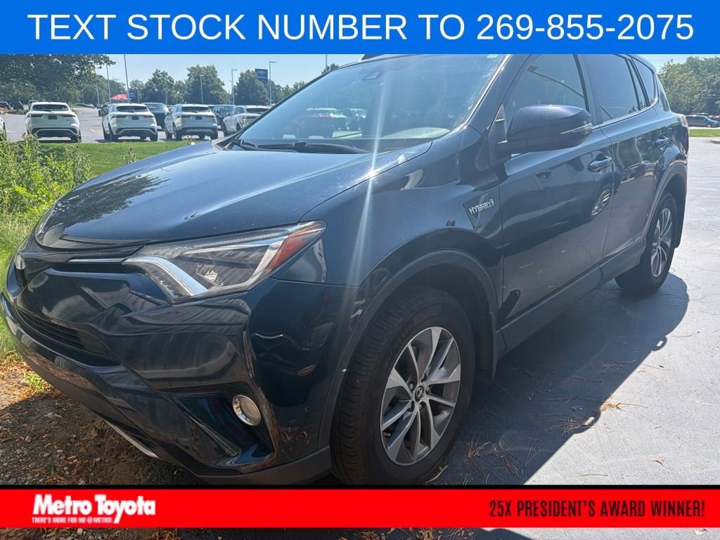 Used 2018 Blue Toyota XLE image 1