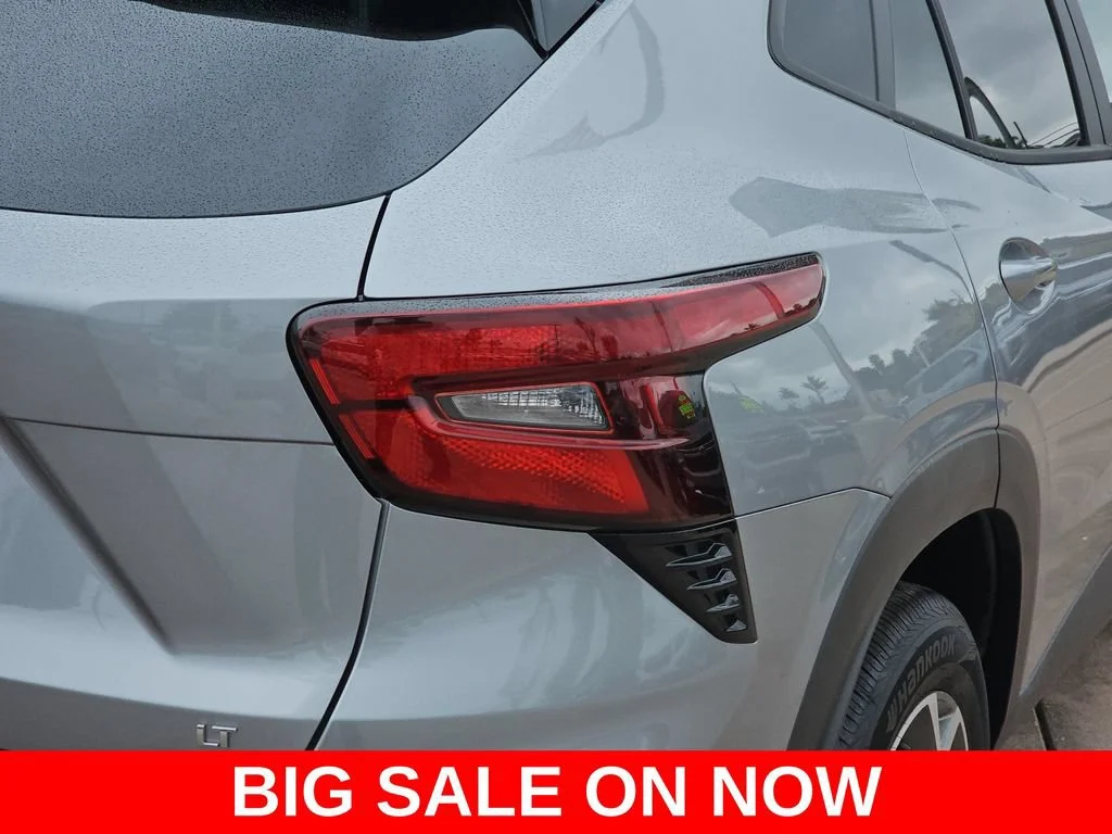 2026 Chevrolet Trax LT - Photo 39