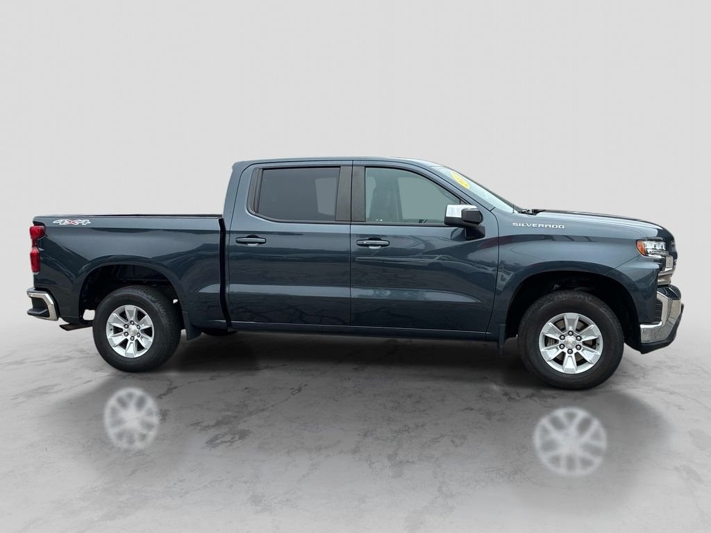 Used 2021 Gray Chevrolet LT image 8