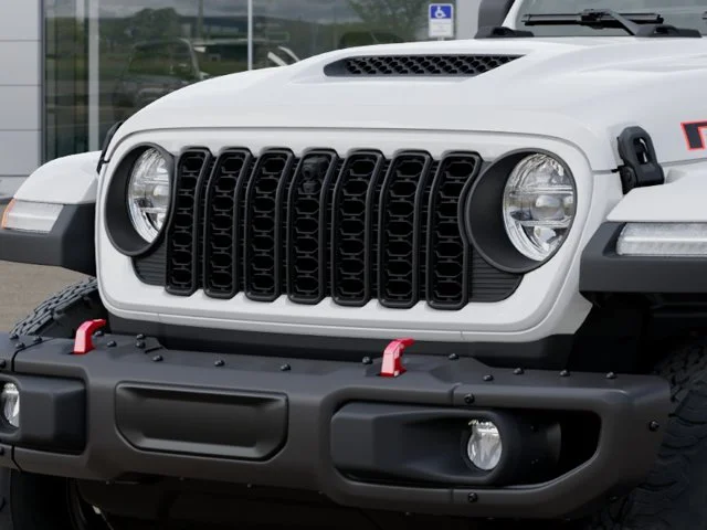 New 2027 Bright White Clear-Coat Paint Jeep Rubicon X image 12