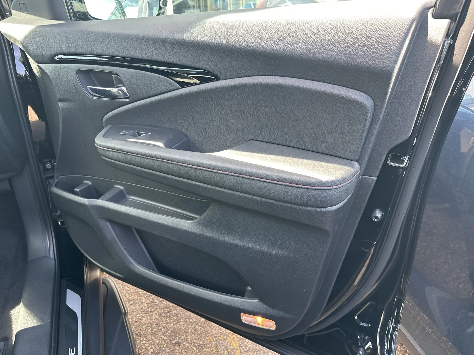 2026 Honda Ridgeline Black Edition - Photo 36