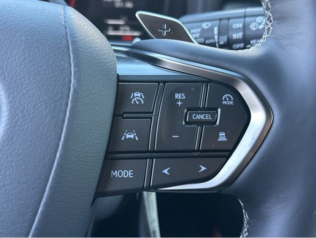 New 2026 Eminent White Pearl Lexus LX 700h LUXURY image 28