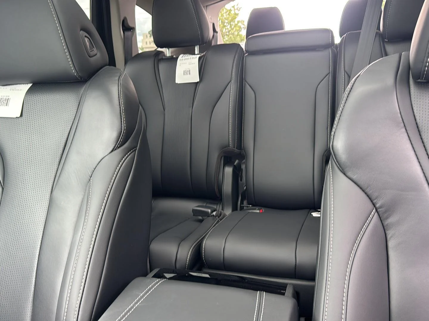 New 2026 Platinum White Pearl Acura w/Technology Package image 15