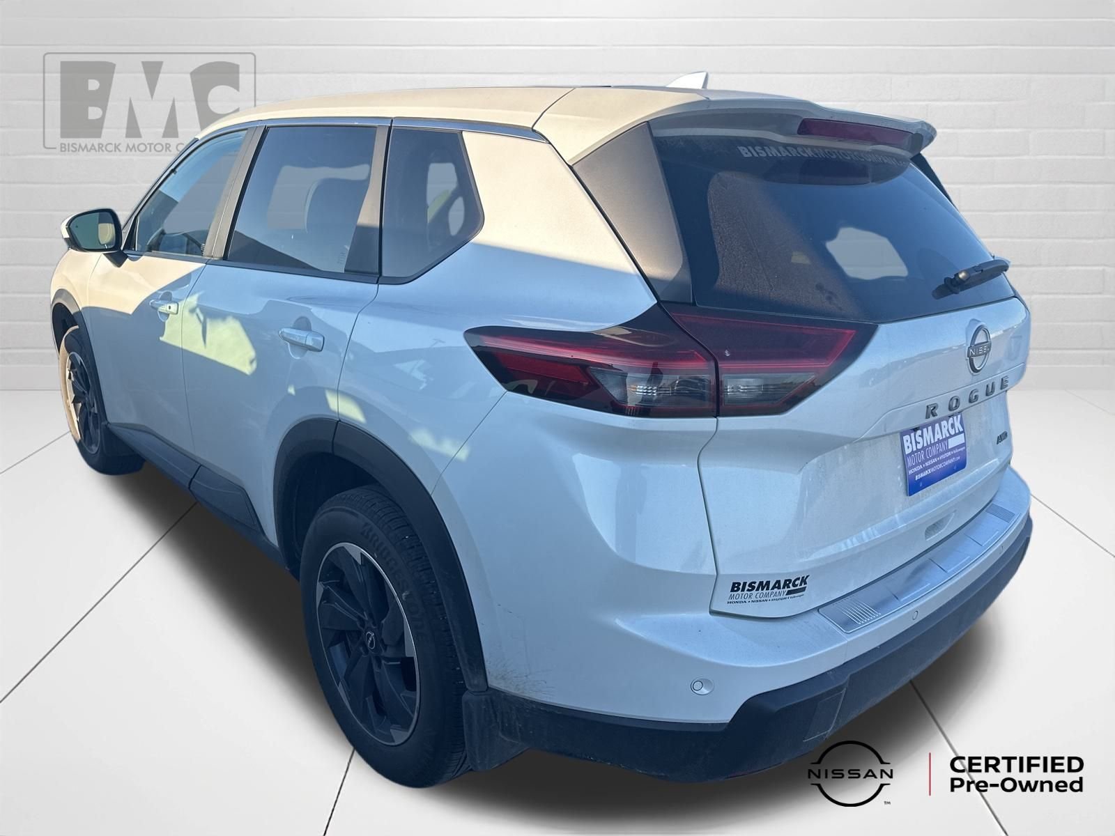 2025 Nissan Rogue SV - Photo 8