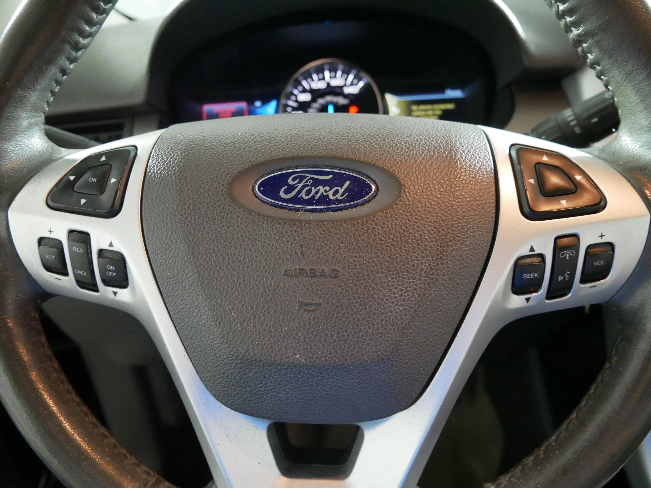 Used 2011 Kona Blue Metallic Ford SEL image 25
